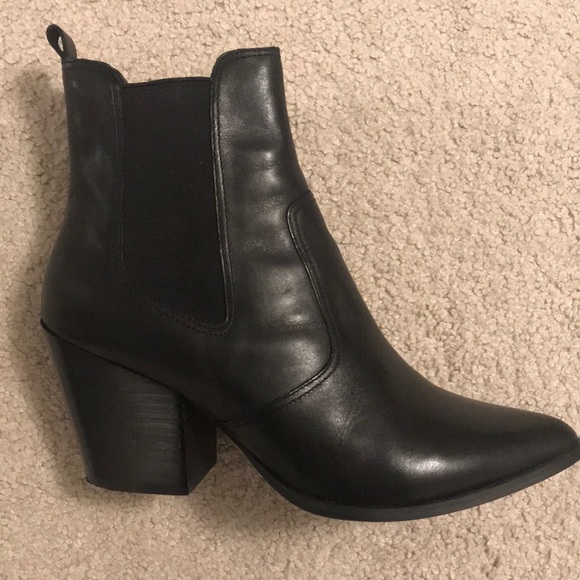 Steve Madden Black Booties - Picture 4 of 6